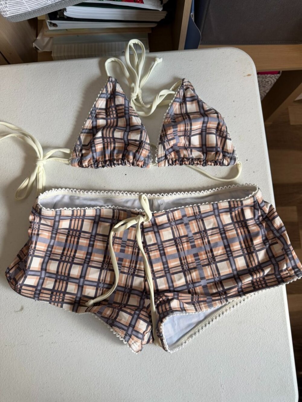 NWOT Womens M Bikini